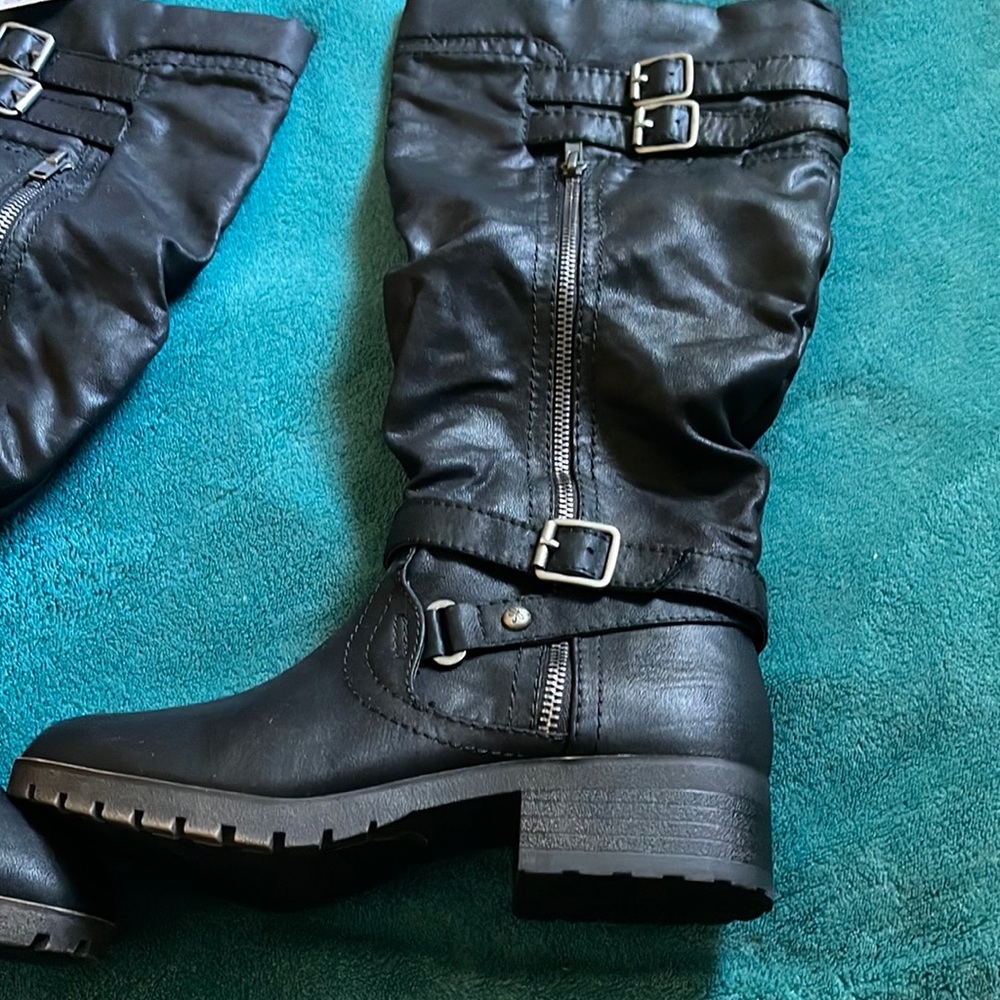 Black tall biker boots NWT